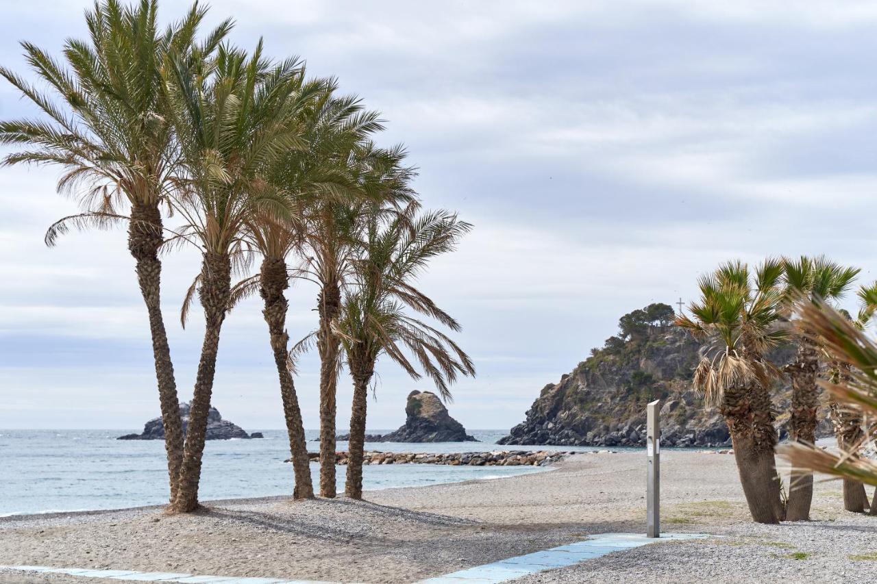 Apartment 250 M From The Beach Almuñécar Eksteriør bilde